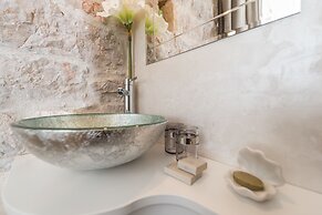 Zara Palace - Design Rooms