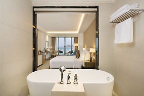 Comodo Nha Trang Hotel