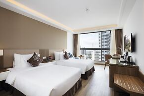 Comodo Nha Trang Hotel