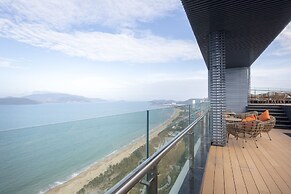 Comodo Nha Trang Hotel