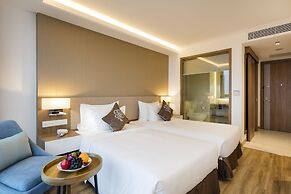 Comodo Nha Trang Hotel