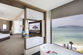 Comodo Nha Trang Hotel