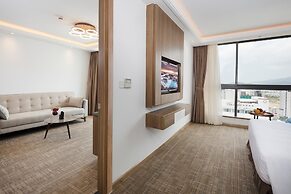 Comodo Nha Trang Hotel