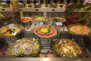 Comodo Nha Trang Hotel