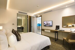 Comodo Nha Trang Hotel