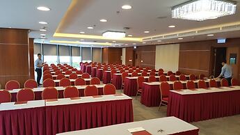 Comodo Nha Trang Hotel