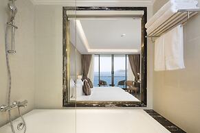 Comodo Nha Trang Hotel