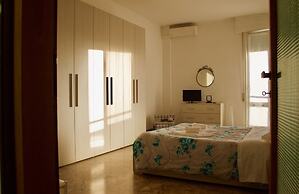 MyRoom CenterStation