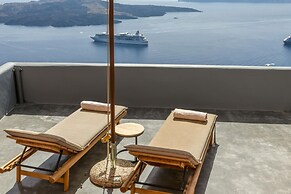 Villa Dusk and Dawn in Fira