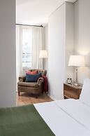 B The Guest Downtown