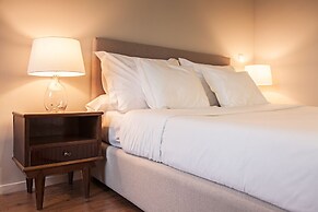 B The Guest Downtown