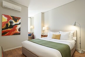 B The Guest Downtown