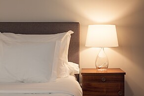 B The Guest Downtown