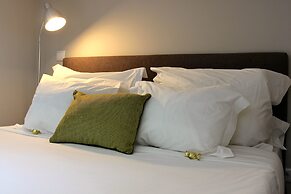 B The Guest Downtown