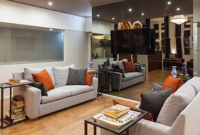 B The Guest Downtown