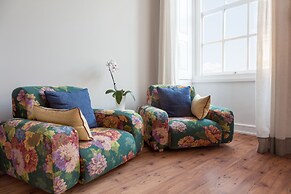 B The Guest Downtown