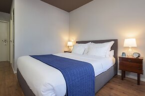 B The Guest Downtown