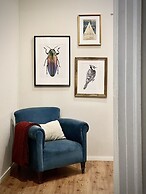 B The Guest Downtown