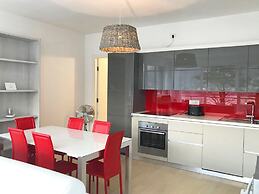 Baia Blu Luxury Apartments with Pool