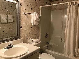 Pine Mountain Club Chalets Resort