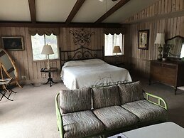 Pine Mountain Club Chalets Resort