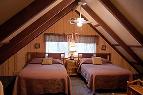 Pine Mountain Club Chalets Resort