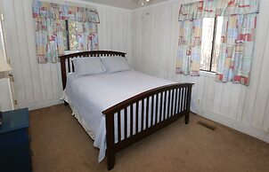 Pine Mountain Club Chalets Resort