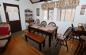 Pine Mountain Club Chalets Resort