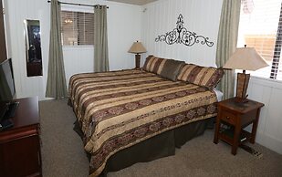 Pine Mountain Club Chalets Resort