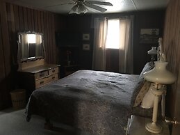 Pine Mountain Club Chalets Resort