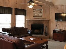 Pine Mountain Club Chalets Resort