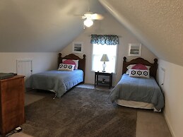 Pine Mountain Club Chalets Resort