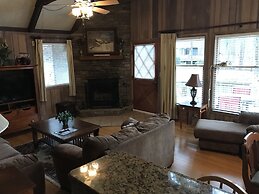 Pine Mountain Club Chalets Resort