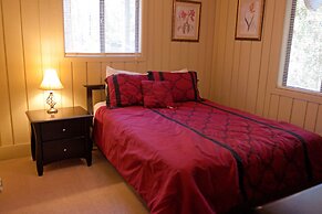 Pine Mountain Club Chalets Resort