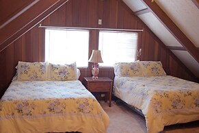 Pine Mountain Club Chalets Resort