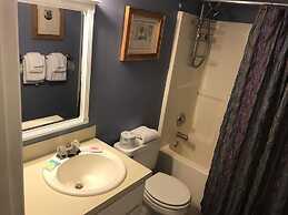 Pine Mountain Club Chalets Resort