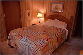 Pine Mountain Club Chalets Resort