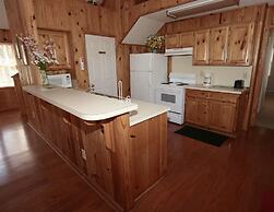 Pine Mountain Club Chalets Resort