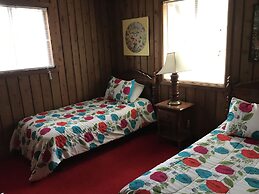 Pine Mountain Club Chalets Resort