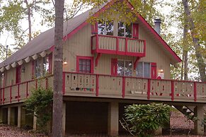 Pine Mountain Club Chalets Resort