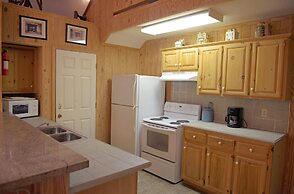 Pine Mountain Club Chalets Resort