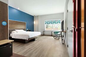 Tru by Hilton Harbison Columbia