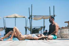 La Mer Resort & Spa - Adults Only