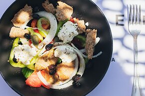 La Mer Resort & Spa - Adults Only