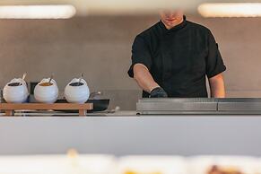 La Mer Resort & Spa - Adults Only