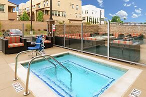 Hampton Inn & Suites Buena Park