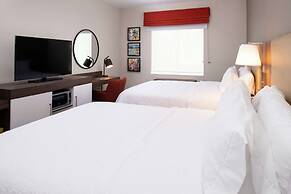 Hampton Inn & Suites Buena Park