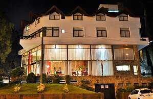 Hotel Piedras Doradas