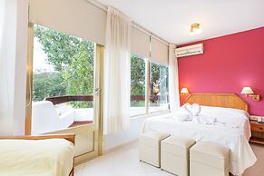 Hotel Piedras Doradas