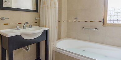 Hotel Piedras Doradas